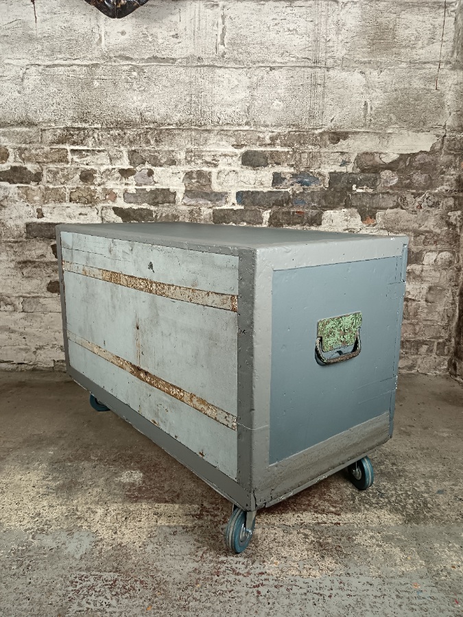 Campaign Military Chest Transporting Packing Case - 19th-Century (2 of 2) (4).jpg